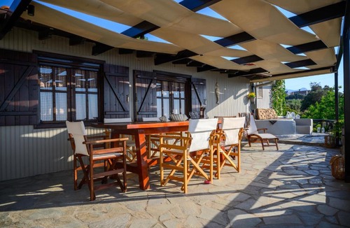 Karlovassi Apartment | Agnanti Seaview Villas