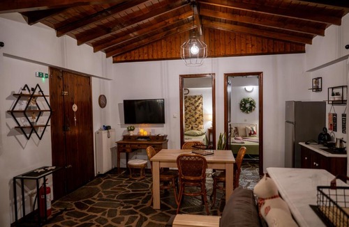 Karlovassi Apartment | Agnanti Seaview Villas
