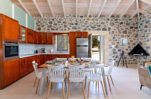 Atsipopoulo Villa | Agricultural Villa Next to our Family Farm
