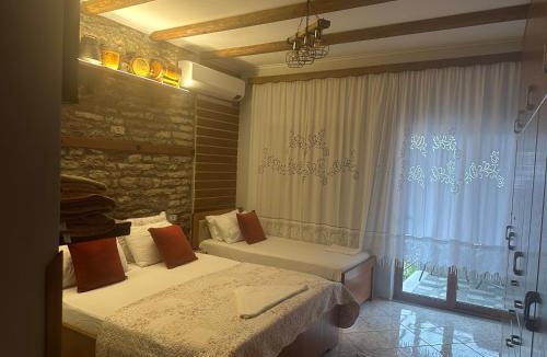 Gjirokaster Hotel | Ahmetaj Guest House