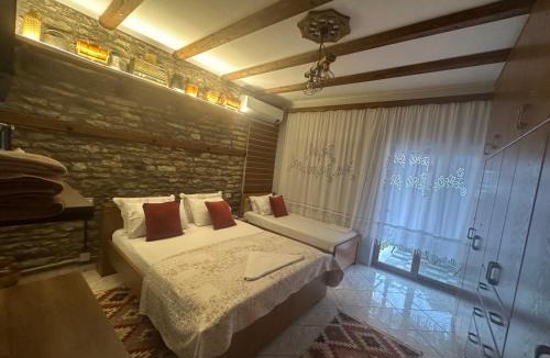 Gjirokaster Hotel | Ahmetaj Guest House