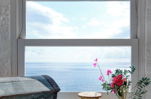 Agios Nikolaos Town Villa | Aiolos Glaros | Seafront Retreat near Agios Nikolaos