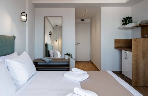 Psakoudia House | Aiora Suites