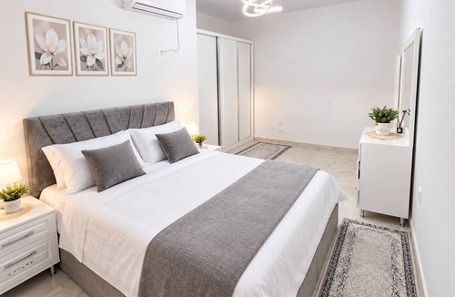 Nikel House | Airport Tirana Rooms