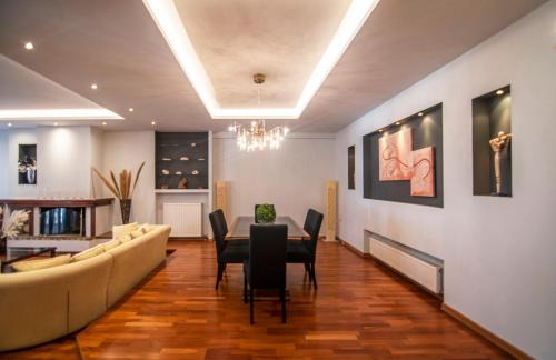 Egira Apartment | Akrata's Elegant Luxury Suite