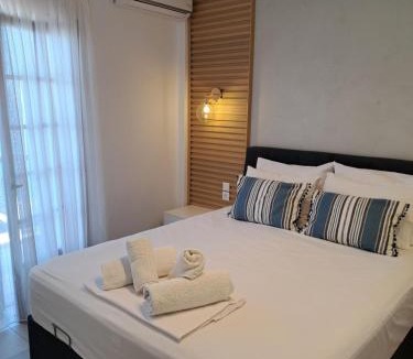Agios Ioannis House | Akrogiali