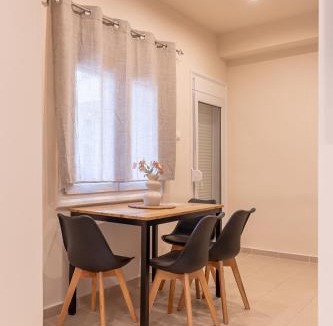 Stavros Apartment | Al Centro No4