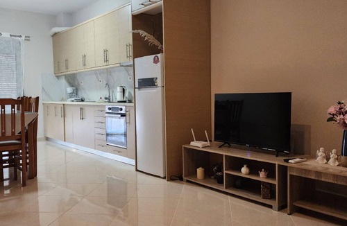 Qender Apartment | Albania Dream Holidays Accommodation