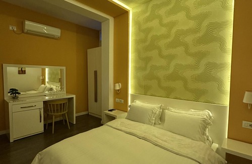 Berat Hotel | ALBON Park