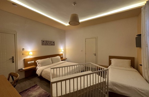Berat Hotel | ALBON Park