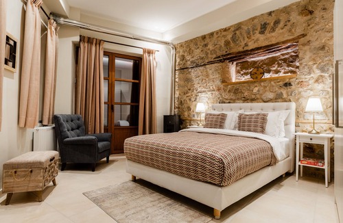 Arachova Villa | Aldia Suites Arachova