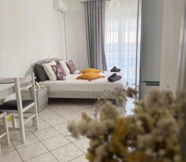 Igoumenitsa Apartment | ALEKA KOTSI ROOMS