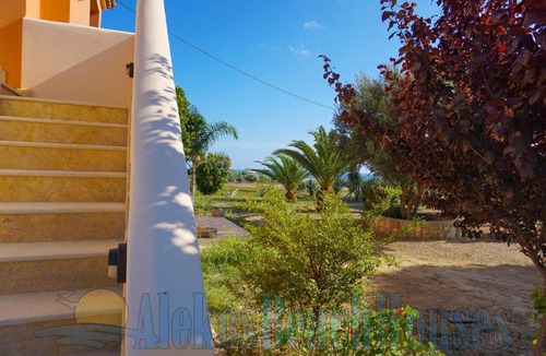 Kounopetra Apartment | Alekos Beach Houses-Natura Gialla