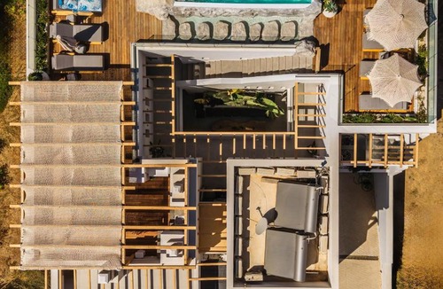 Naxos Town Hotel | Alenor City Hotel