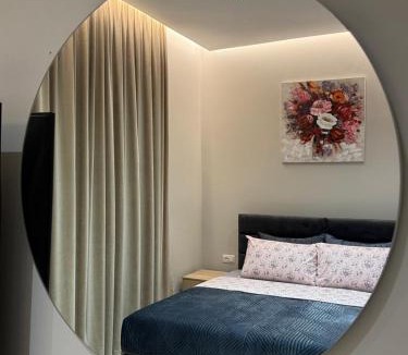 Mbrostar-Urë House | Alesia's Guesthouse