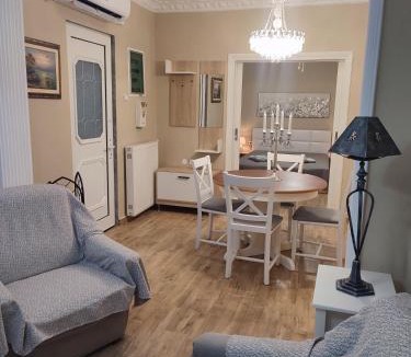 Kavala House | ALICE'S ARt HOUSE