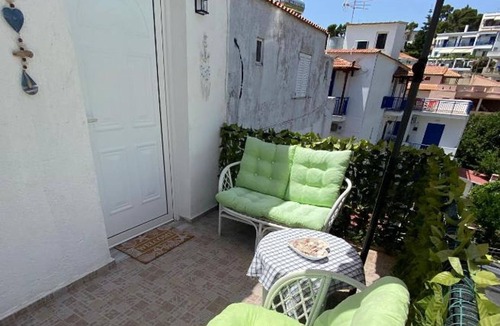 Patitiri Apartment | Alonnisos Beachfront Nest - Cozy Summer Gem