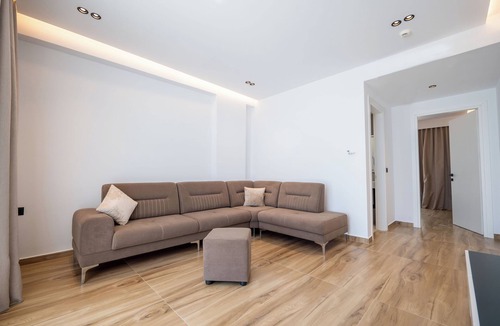 Sarande Hotel | Alpaso Hotel