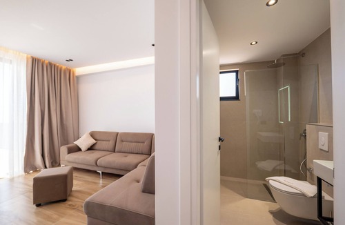 Sarande Hotel | Alpaso Hotel