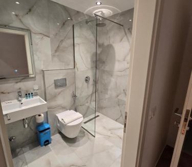 Sarande Hotel | Alpha 2 Rooms