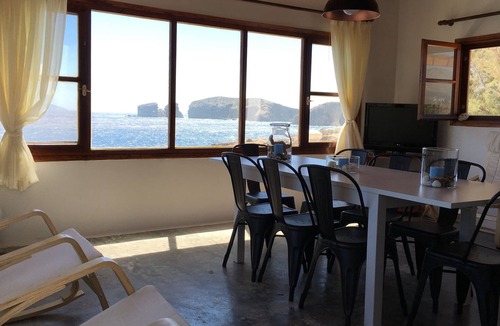 Naxos House | Alpha Mu Beachfront House
