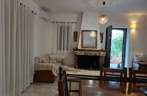 Monemvasia House | Althaea