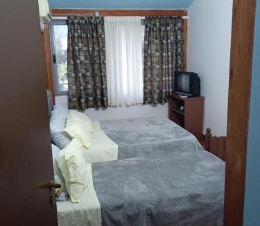 Divjake Bed & Breakfast | Altin Prendi B&B