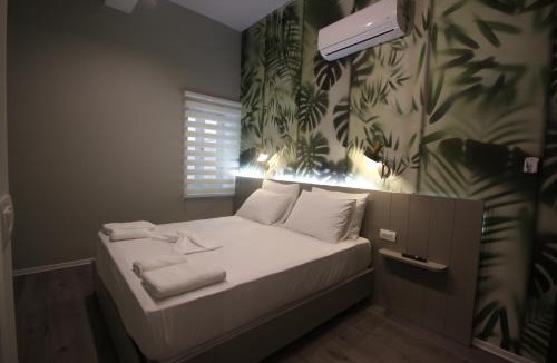 Himare Cabin | Alyvia Rooms