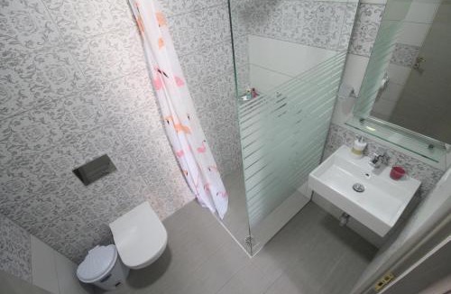 Qafe e Gjashtes Apartment | Amaris