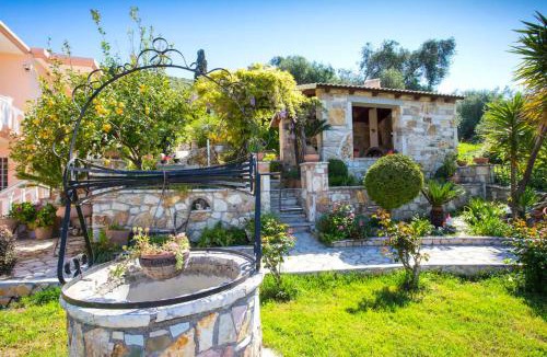 Agia Kiriaki Apartment | Amaryllis House