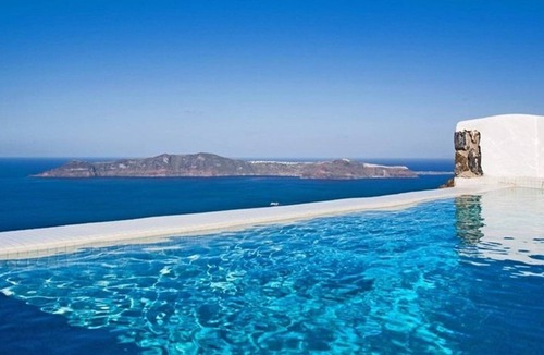 Imerovigli Villa | Amazing Santorini Villa | Villa Moonlight | 1 Bedroom | Infinity Pool & Outdoor