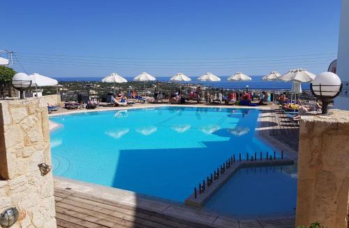 Piskopiano Hotel | Amazones Village Suites