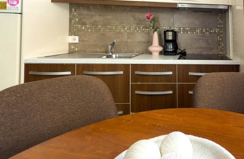 Kodrra Apartment | Amber Beach (Pet Friendly)