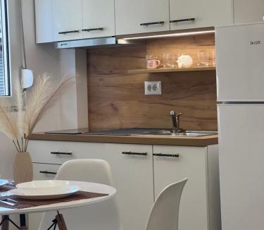 Shkoder House | Ambrelia Living
