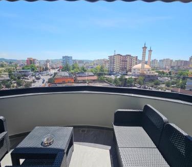 Mbrostar-Urë Apartment | Amelia Luxury Apartments 1 Fier