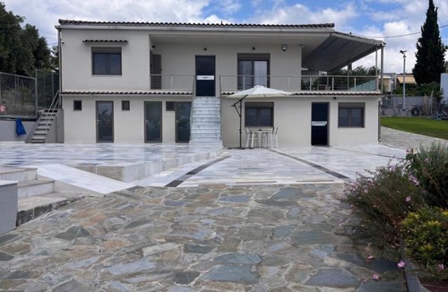 Eretria Apartment | AMORÉA Jacuzzi Suites Evia