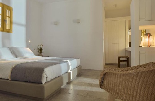 Amorgos Hotel | Amorgina