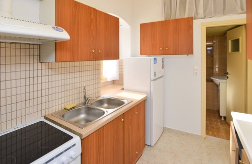 Amorgos House | Amorgos traditional apartment with balcony view