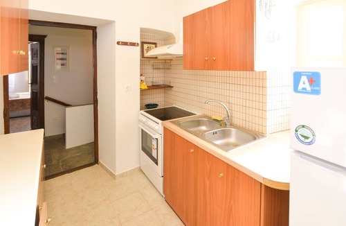 Amorgos House | Amorgos traditional apartment with balcony view