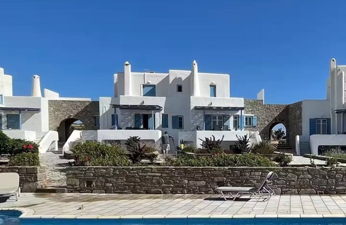 Ampelas House | Ampelas | 3BR Cycladic House | White Heaven Apt4