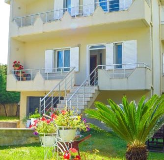 Orikum House | Ana's House