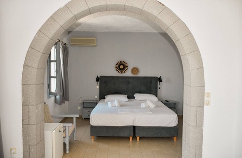 Skala Hotel | Anamar Patmos
