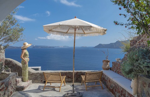 Oia Apartment | Anastasia Oia Cave House