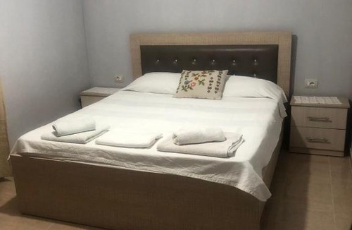 Permet Apartment | Andre's Guest House