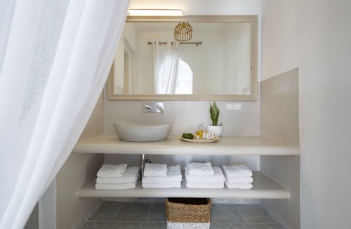 Imerovigli Resort | Andromeda Villas