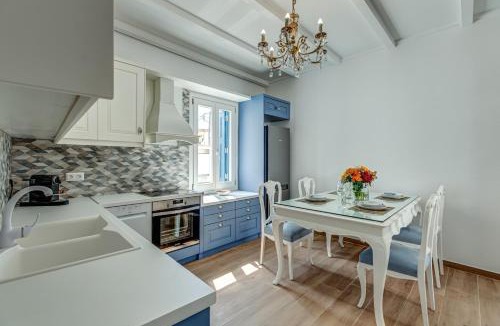 Ermionida Apartment | Andy Port House with Seaview by Goutos Properties