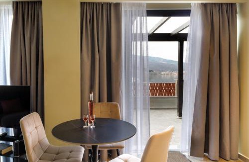 Kastoria Bed & Breakfast | Angels Riva Boutique Residences