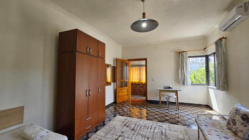 Tirana House | Angie's Shared Villa TAM