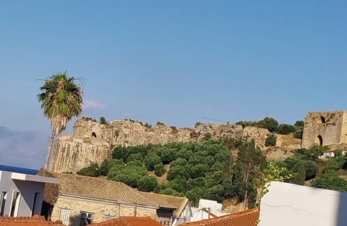 Koroni Condo | Angira 5 Seaview Escape - Koroni Bright Getaway