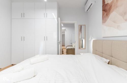 Peristeri Apartment | 'Ango Living 3' Mondern House In Athens